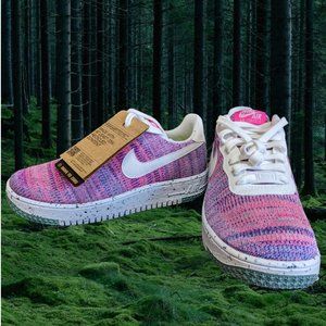 Nike Women's size 7 Air Force 1 Crater Flyknit Fuchsia Pink Glow AF1 DC7273-500